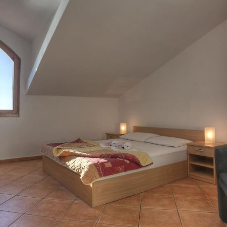 Guest House Zivkovic Sveti Stefan Dış mekan fotoğraf