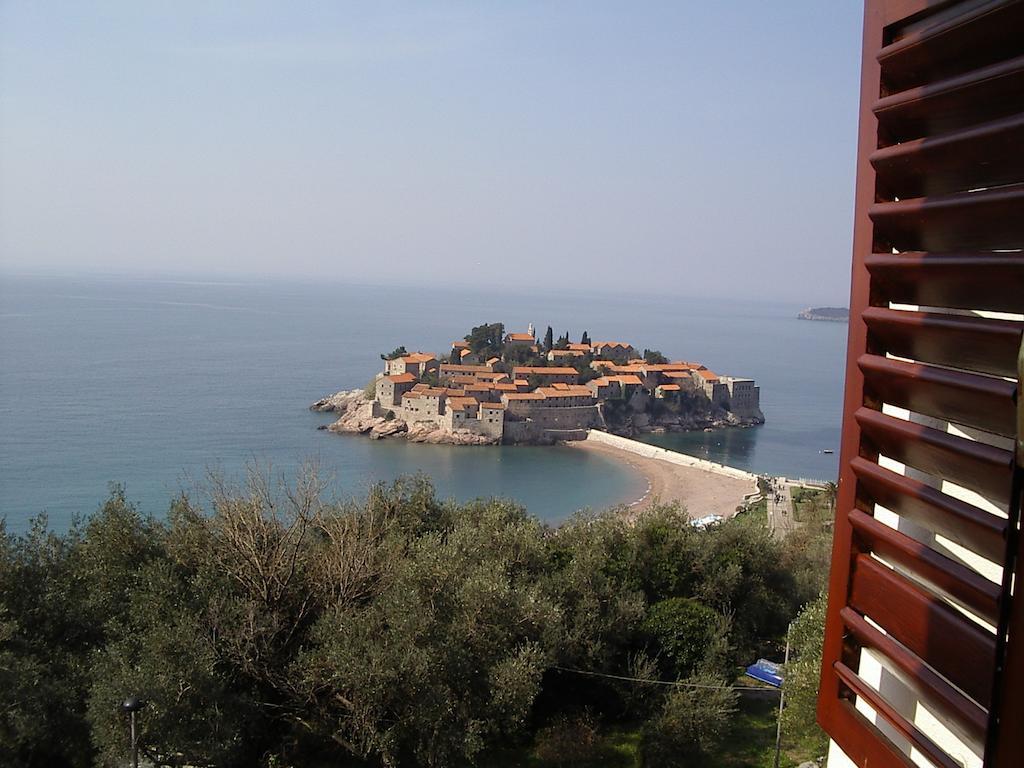 Guest House Zivkovic Sveti Stefan Oda fotoğraf